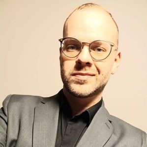 Meet your Posher, Ross